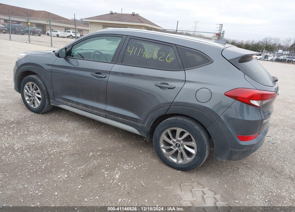 2018 HYUNDAI TUCSON SEL VIN: KM8J3CA48JU678385