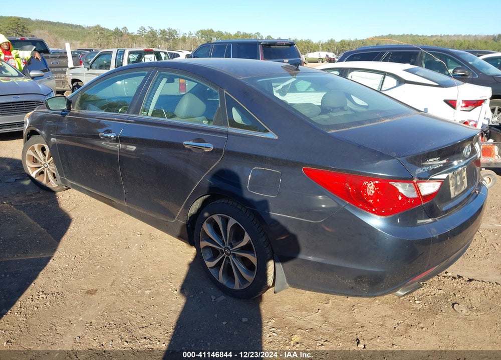2013 HYUNDAI SONATA SE 2.0T VIN: 5NPEC4AB8DH582779
