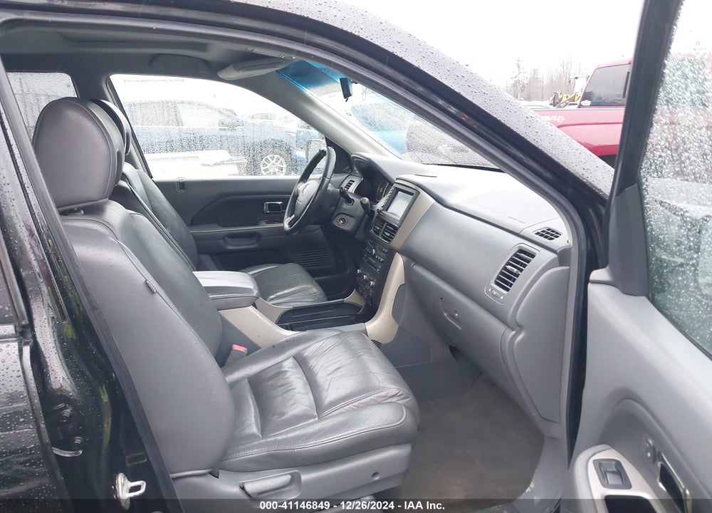 2008 HONDA PILOT EX-L VIN: 5FNYF18778B047256