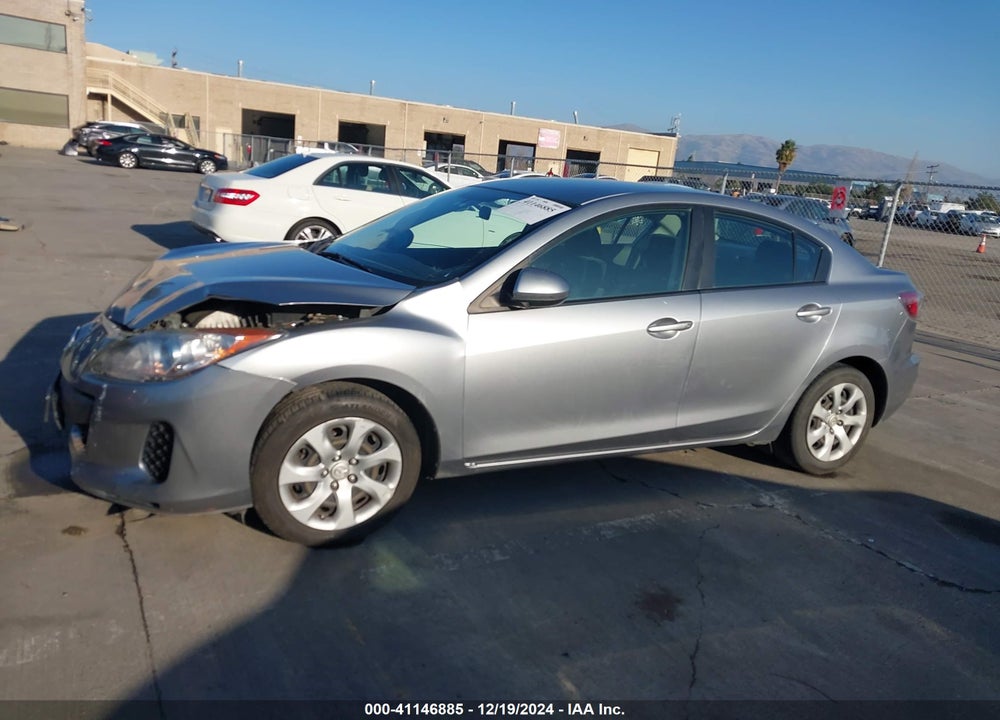 2013 MAZDA 3 I SPORT VIN: JM1BL1UP6D1852270