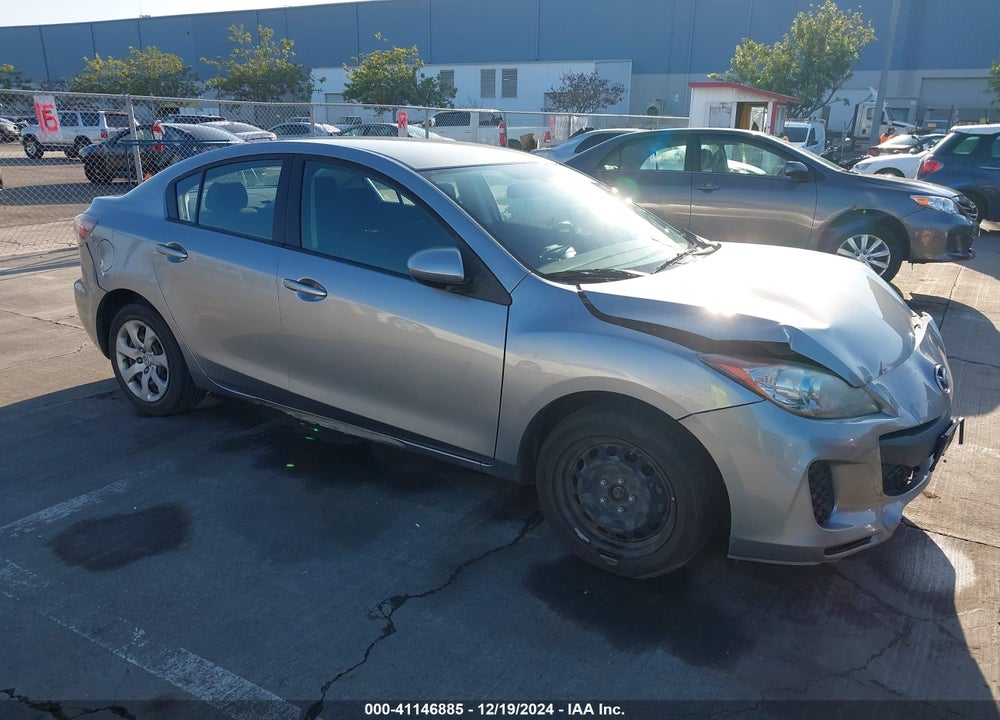 2013 MAZDA 3 I SPORT VIN: JM1BL1UP6D1852270