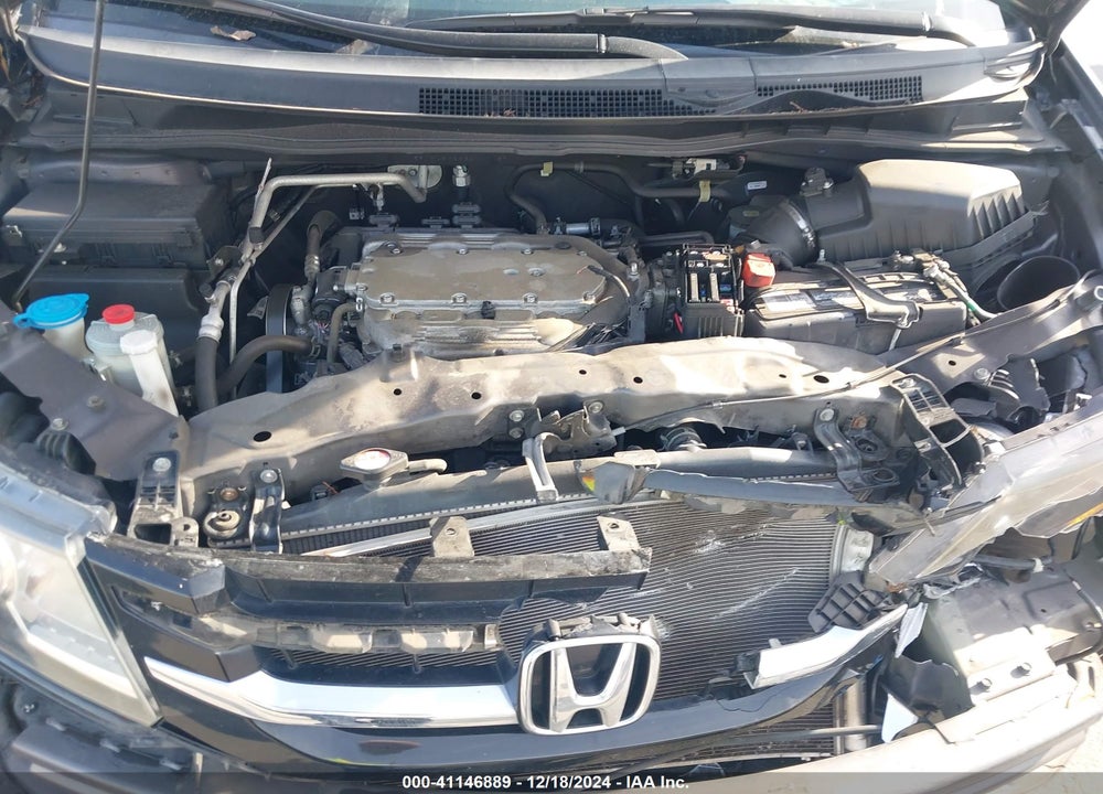 2016 HONDA ODYSSEY SE VIN: 5FNRL5H33GB040157