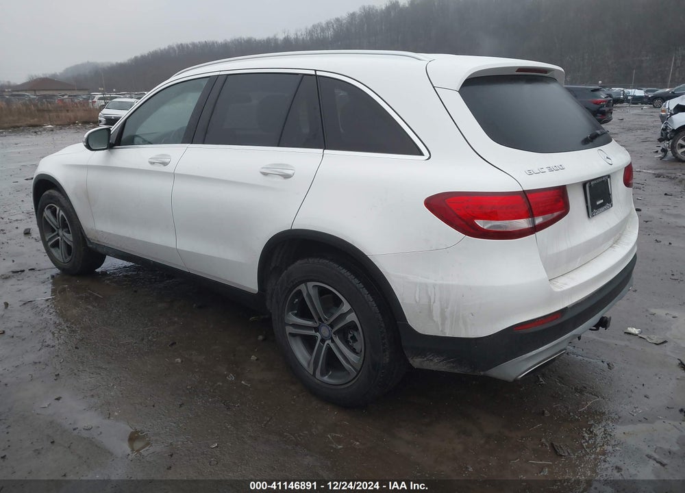2017 MERCEDES-BENZ GLC 300 4MATIC VIN: WDC0G4KB5HF169578
