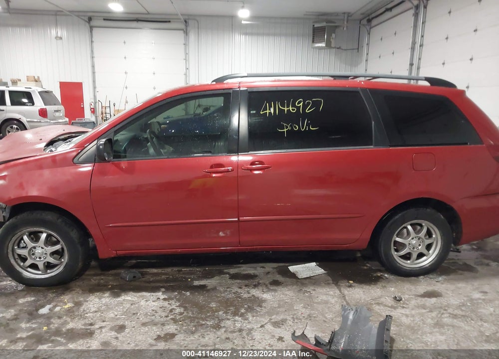 2005 TOYOTA SIENNA CE VIN: 5TDZA23C75S341440