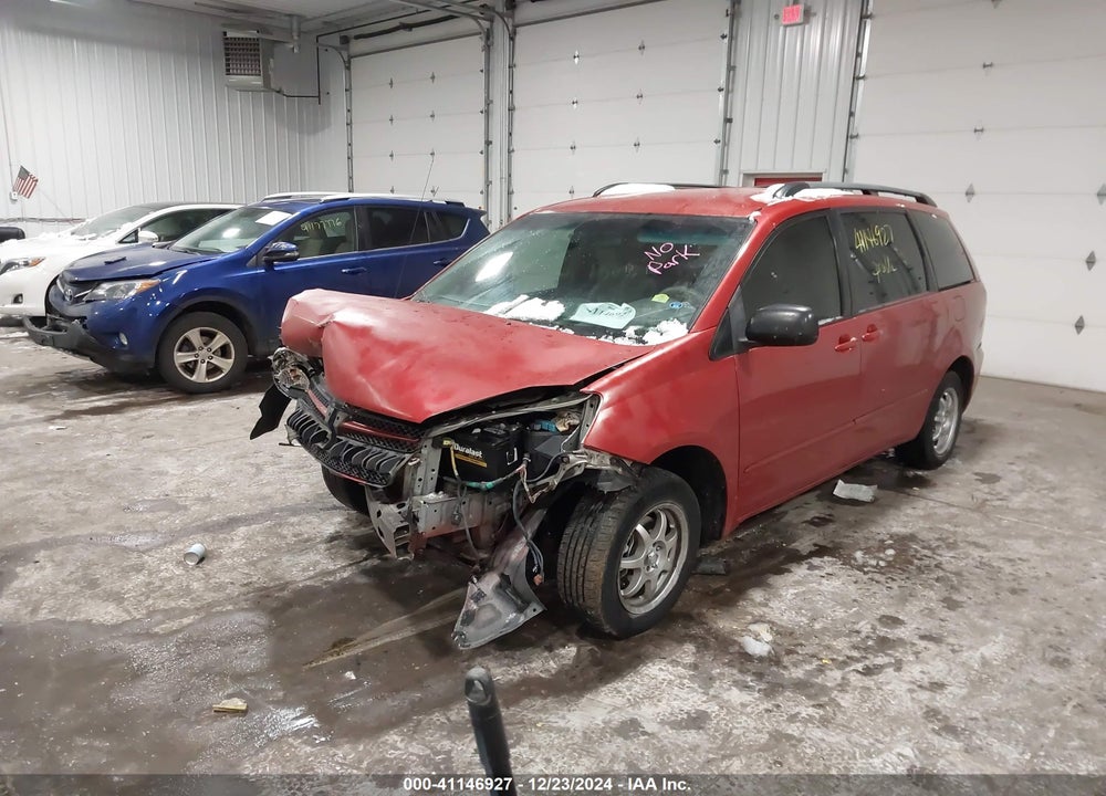 2005 TOYOTA SIENNA CE VIN: 5TDZA23C75S341440