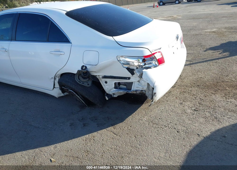 2009 TOYOTA CAMRY LE VIN: 4T4BE46K39R077947