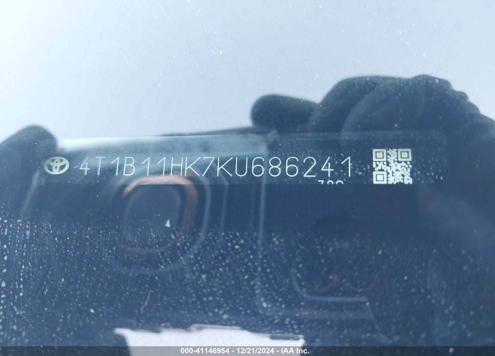 2019 TOYOTA CAMRY SE VIN: 4T1B11HK7KU686241