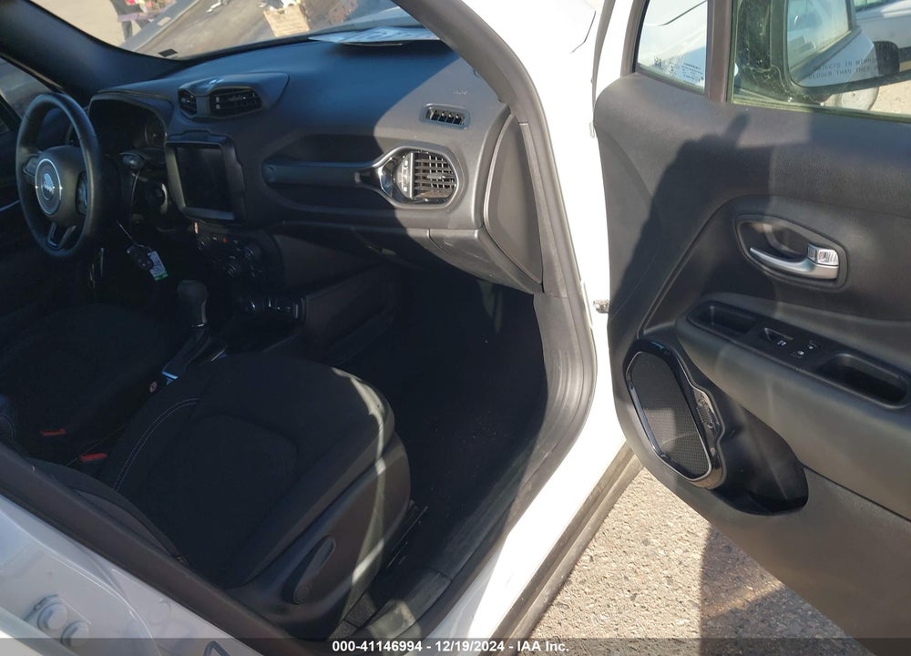 2022 JEEP RENEGADE ALTITUDE 4X4 VIN: ZACNJDE15NPN99875