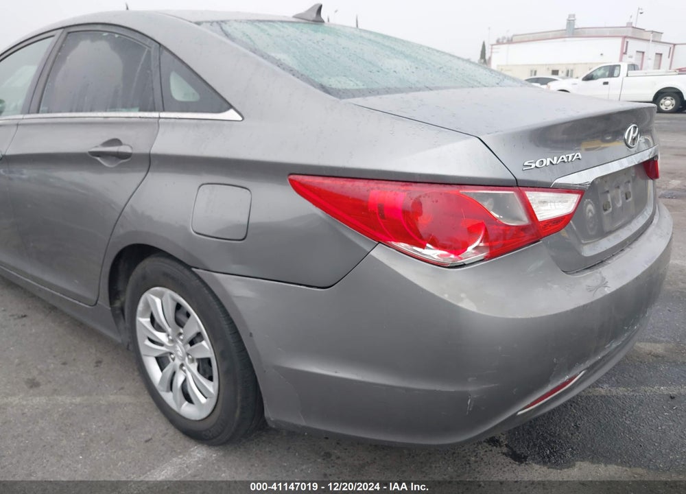 2011 HYUNDAI SONATA GLS VIN: 5NPEB4AC3BH074518