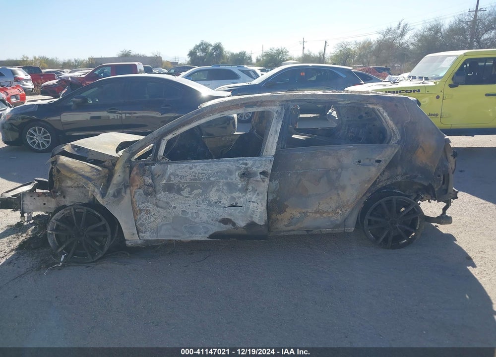 2019 VOLKSWAGEN GTI VIN: 3VW6T7AU2KM011350