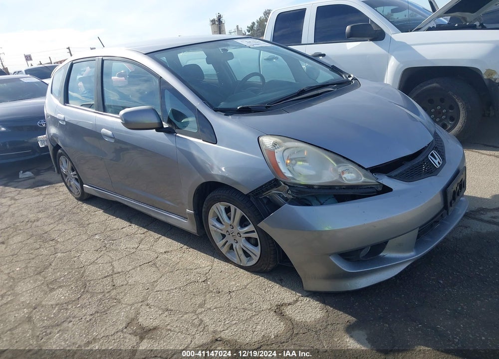 2010 HONDA FIT SPORT VIN: JHMGE8H42AC036065