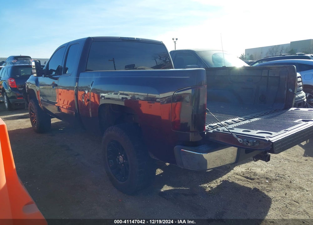 2008 CHEVROLET SILVERADO 1500 LT1 VIN: 1GCEC19J78Z257145