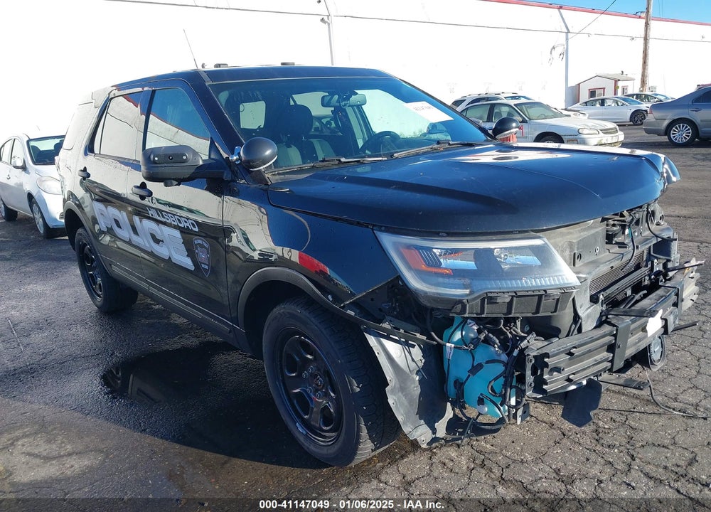 2018 FORD POLICE INTERCEPTOR VIN: 1FM5K8AR8JGA32713