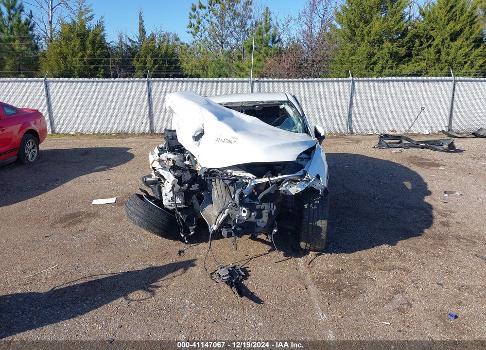 2020 TOYOTA CAMRY LE VIN: 4T1C11AK5LU935359
