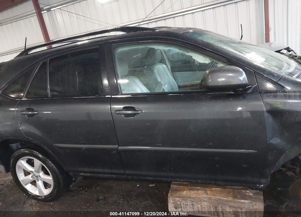 2005 LEXUS RX 330 VIN: 2T2HA31U15C043922