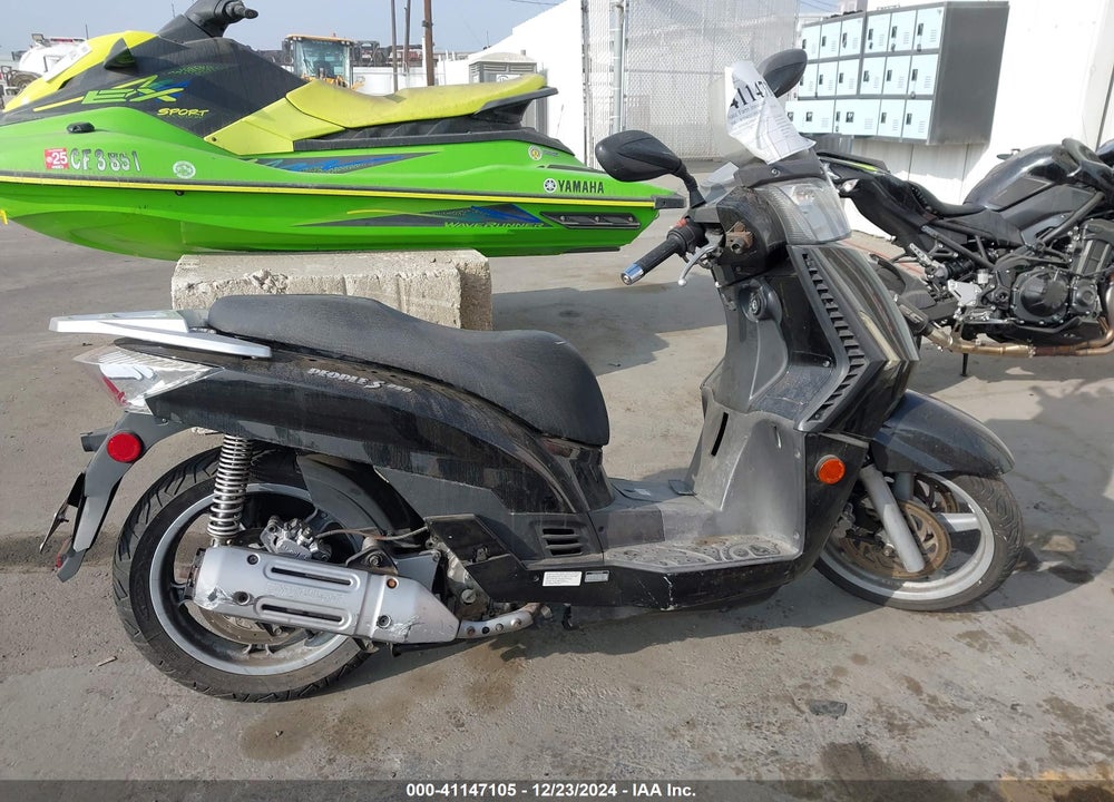 2009 KYMCO USA INC PEOPLE S/250 VIN: RFBD2K2149B190256
