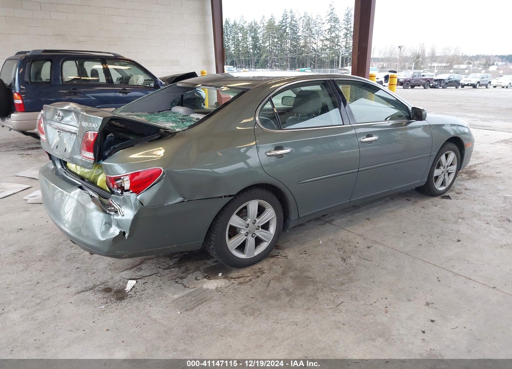 2005 LEXUS ES 330 VIN: JTHBA30G855061769