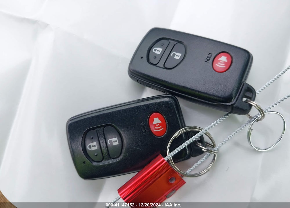 2015 TOYOTA PRIUS V VIN: JTDZN3EU7FJ038396