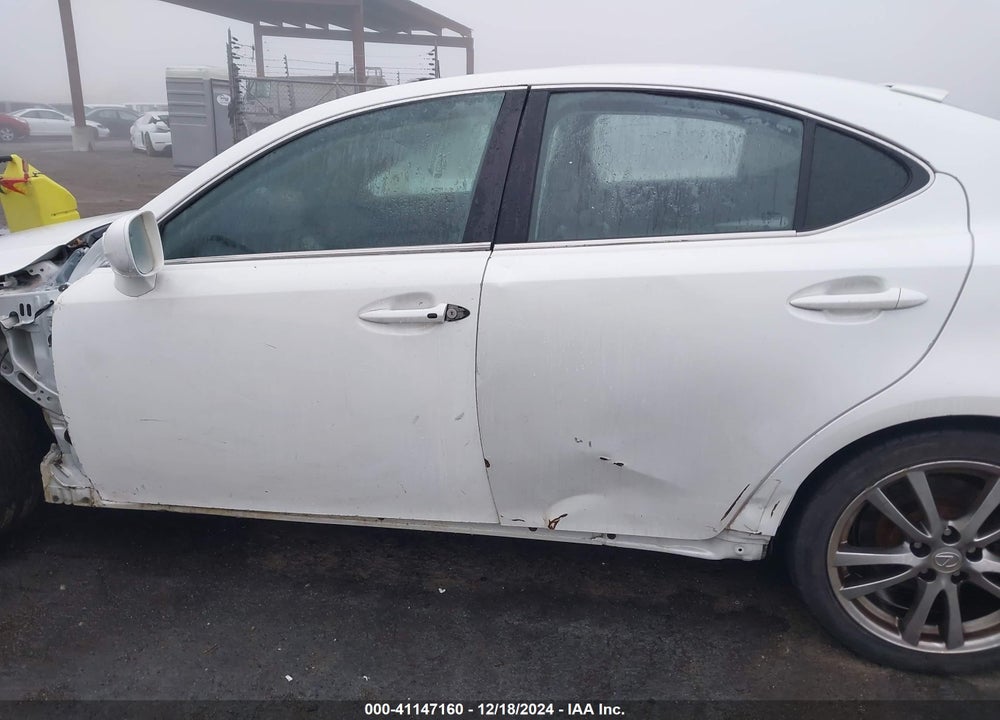 2008 LEXUS IS 350 VIN: JTHBE262085018011
