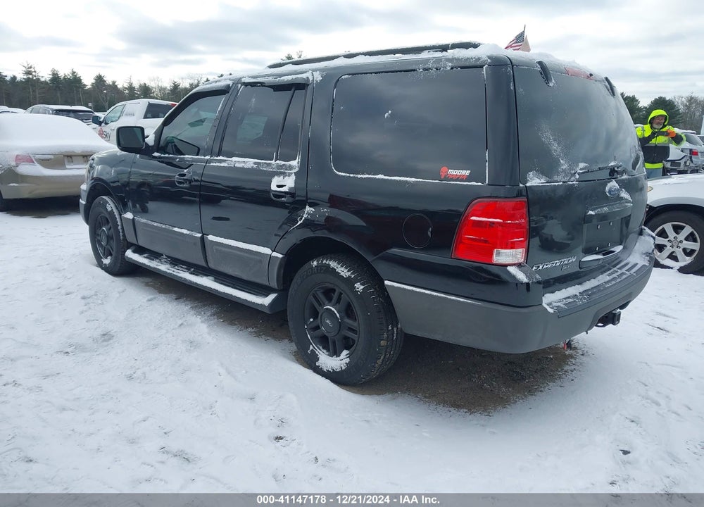 2005 FORD EXPEDITION NBX/XLT VIN: 1FMPU16505LA87914