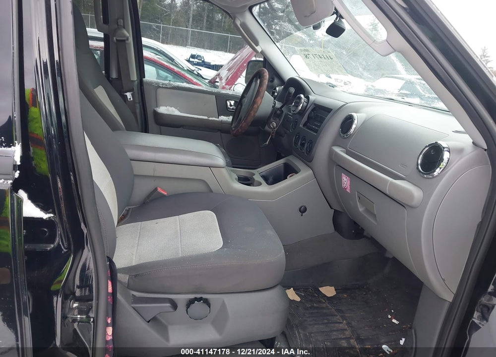 2005 FORD EXPEDITION NBX/XLT VIN: 1FMPU16505LA87914