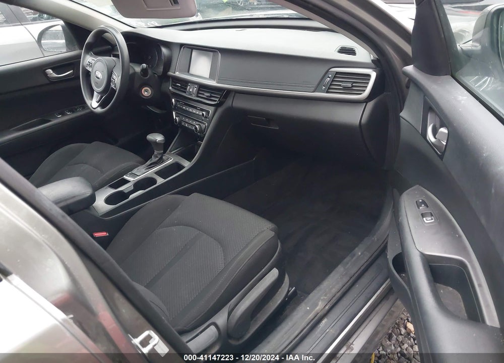 2018 KIA OPTIMA LX VIN: 5XXGT4L34JG268293