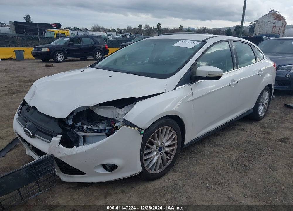 2014 FORD FOCUS TITANIUM VIN: 1FADP3J25EL355742