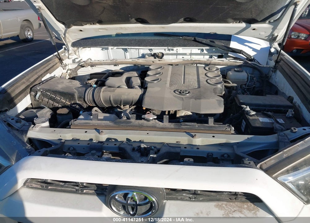 2018 TOYOTA 4RUNNER SR5 PREMIUM VIN: JTEBU5JR7J5525435