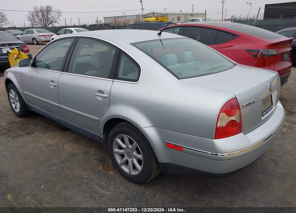 2004 VOLKSWAGEN PASSAT GLS VIN: WVWPD63B54P105763