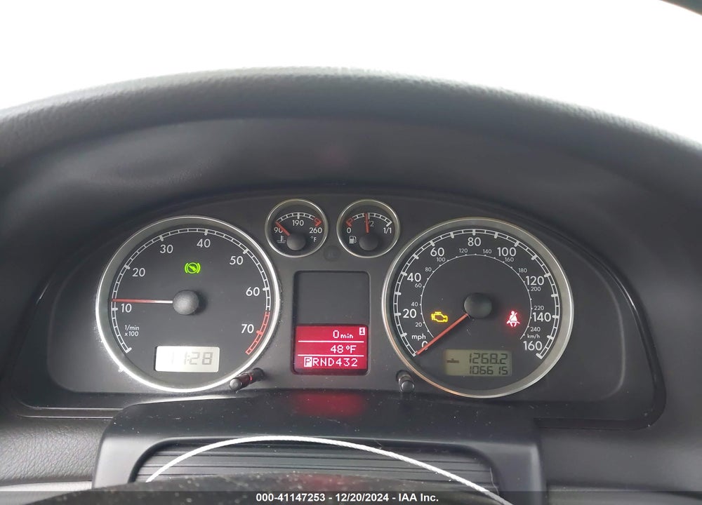 2004 VOLKSWAGEN PASSAT GLS VIN: WVWPD63B54P105763
