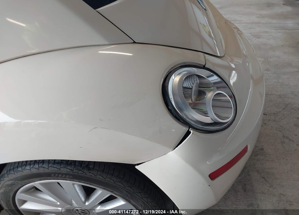 2008 VOLKSWAGEN NEW BEETLE S/SE VIN: 3VWRW31C88M525118