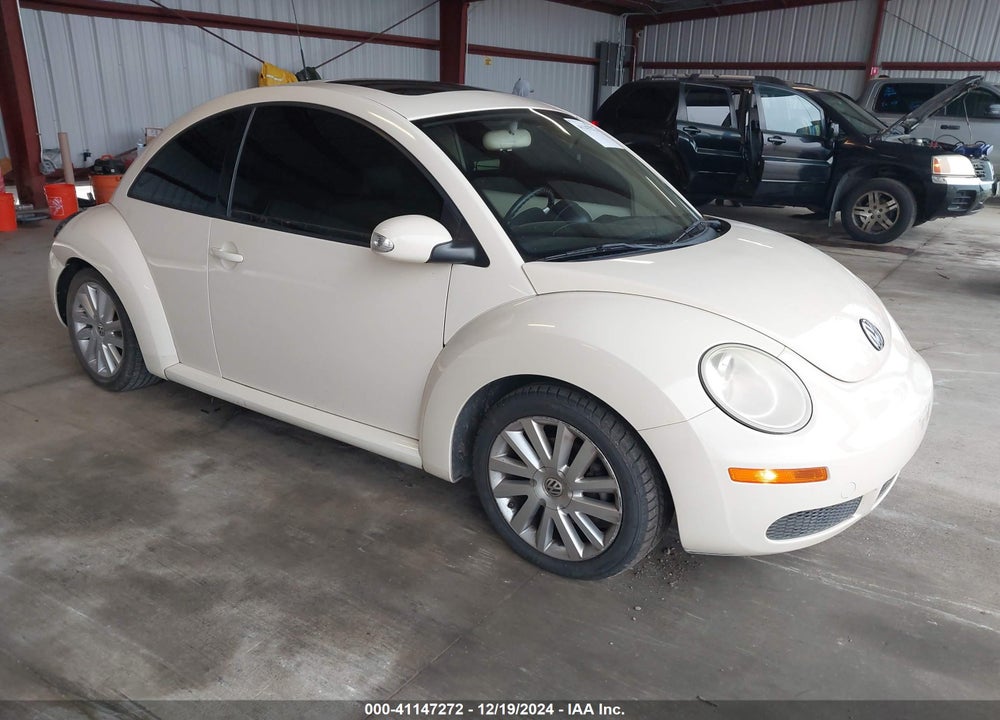 2008 VOLKSWAGEN NEW BEETLE S/SE VIN: 3VWRW31C88M525118