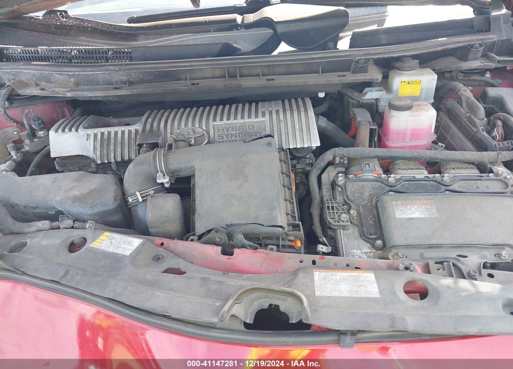 2015 TOYOTA PRIUS TWO VIN: JTDKN3DU3F1997782