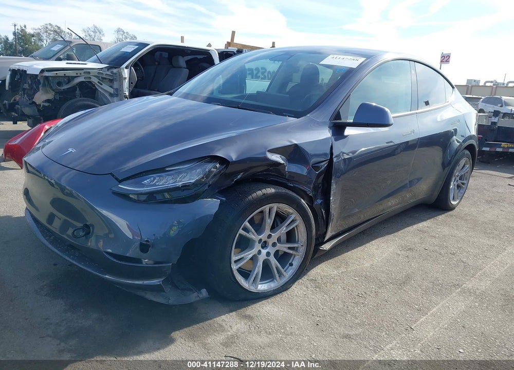 2021 TESLA MODEL Y LONG RANGE DUAL MOTOR ALL-WHEEL DRIVE VIN: 5YJYGDEE6MF094936