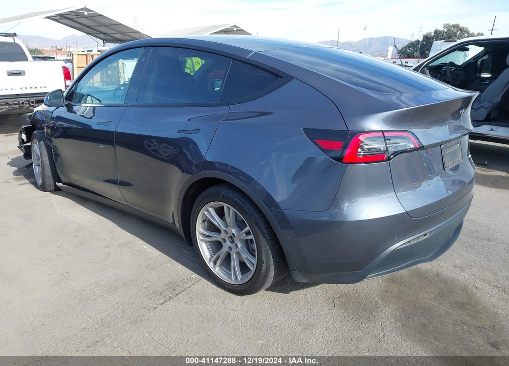 2021 TESLA MODEL Y LONG RANGE DUAL MOTOR ALL-WHEEL DRIVE VIN: 5YJYGDEE6MF094936