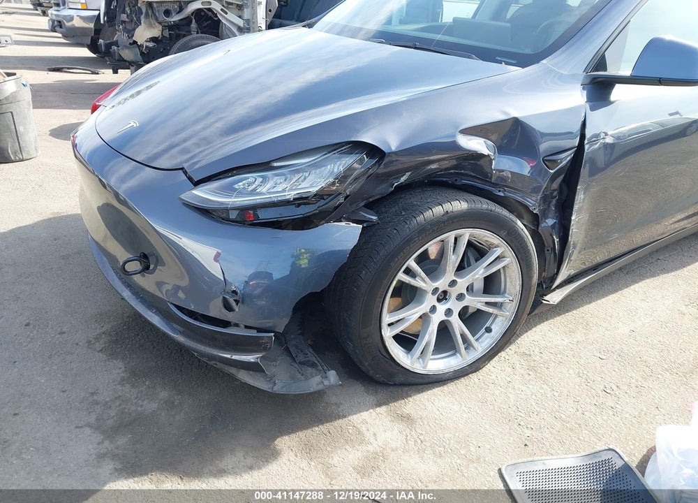 2021 TESLA MODEL Y LONG RANGE DUAL MOTOR ALL-WHEEL DRIVE VIN: 5YJYGDEE6MF094936