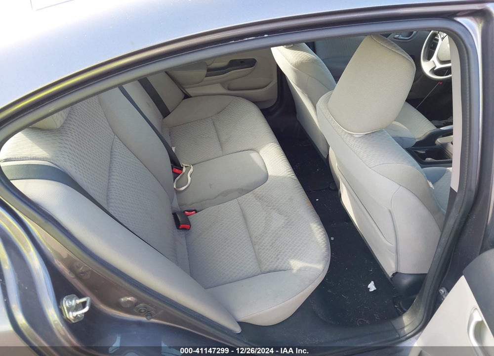 2014 HONDA CIVIC VIN: 19XFB2F55EE046425