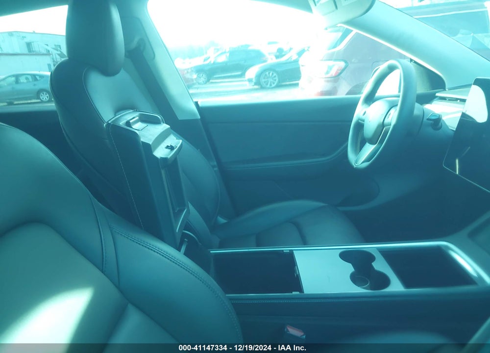 2021 TESLA MODEL Y VIN: 5YJYGDEE0MF198841
