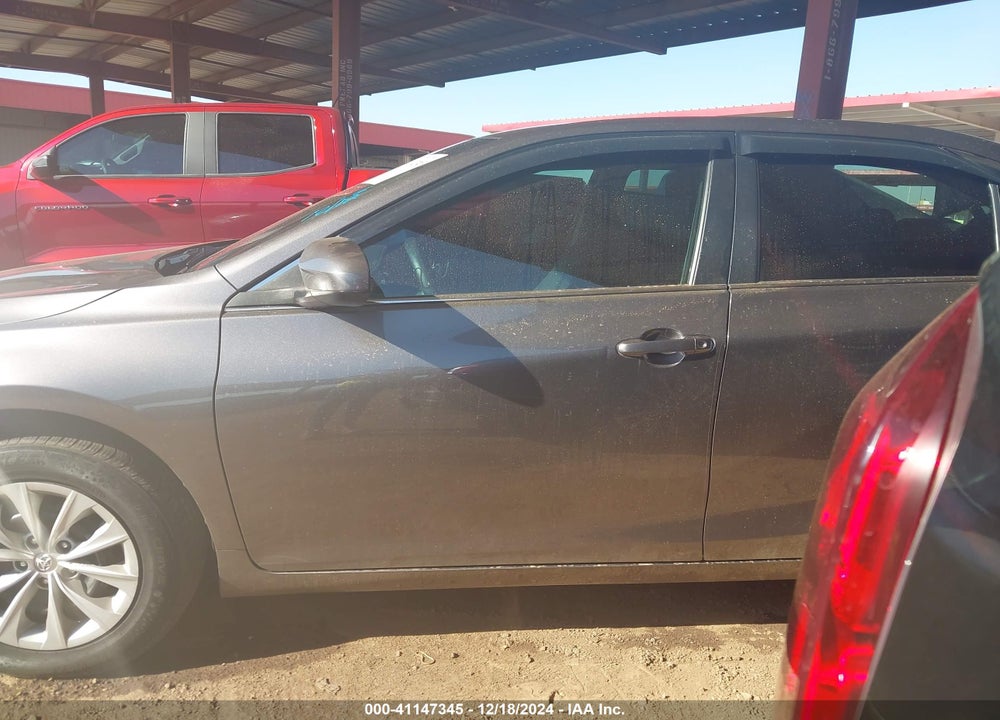 2016 TOYOTA CAMRY VIN: 4T4BF1FK8GR569916