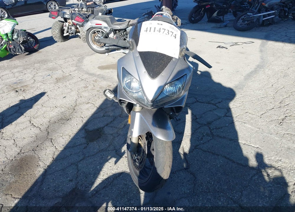 2005 HONDA CBR600 F4 VIN: JH2PC35025M600722