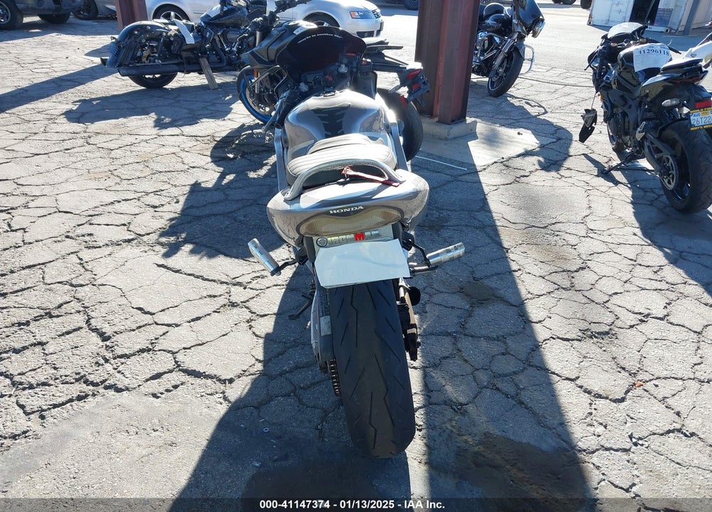 2005 HONDA CBR600 F4 VIN: JH2PC35025M600722