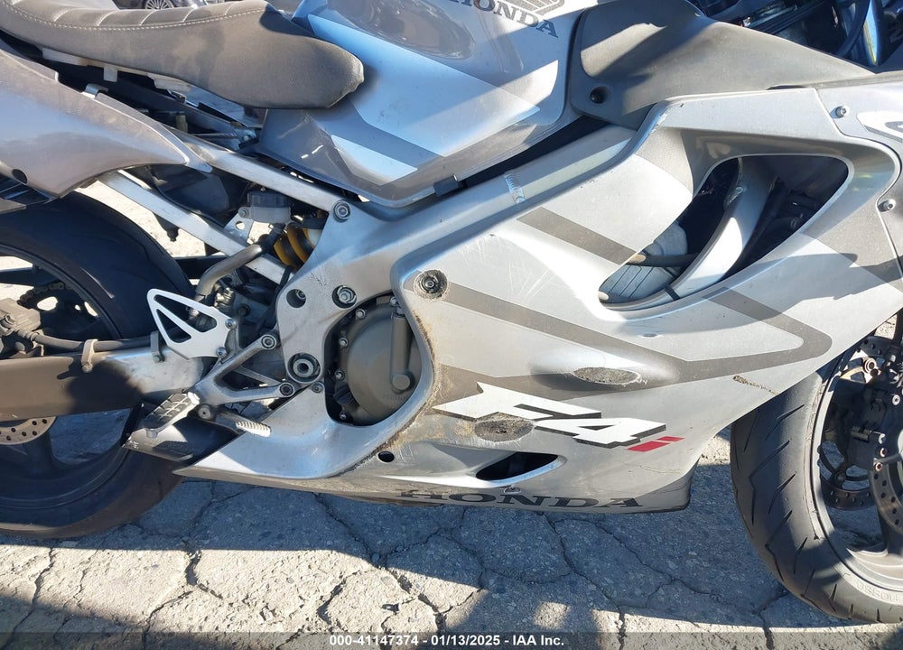 2005 HONDA CBR600 F4 VIN: JH2PC35025M600722