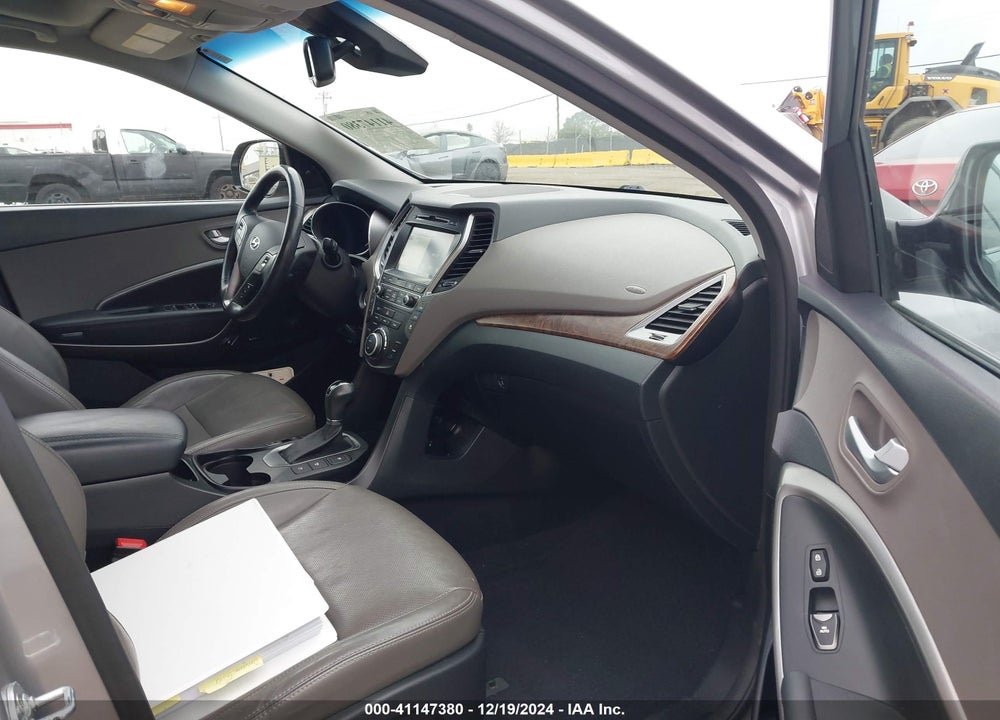 2017 HYUNDAI SANTA FE LIMITED ULTIMATE VIN: KM8SR4HFXHU175161