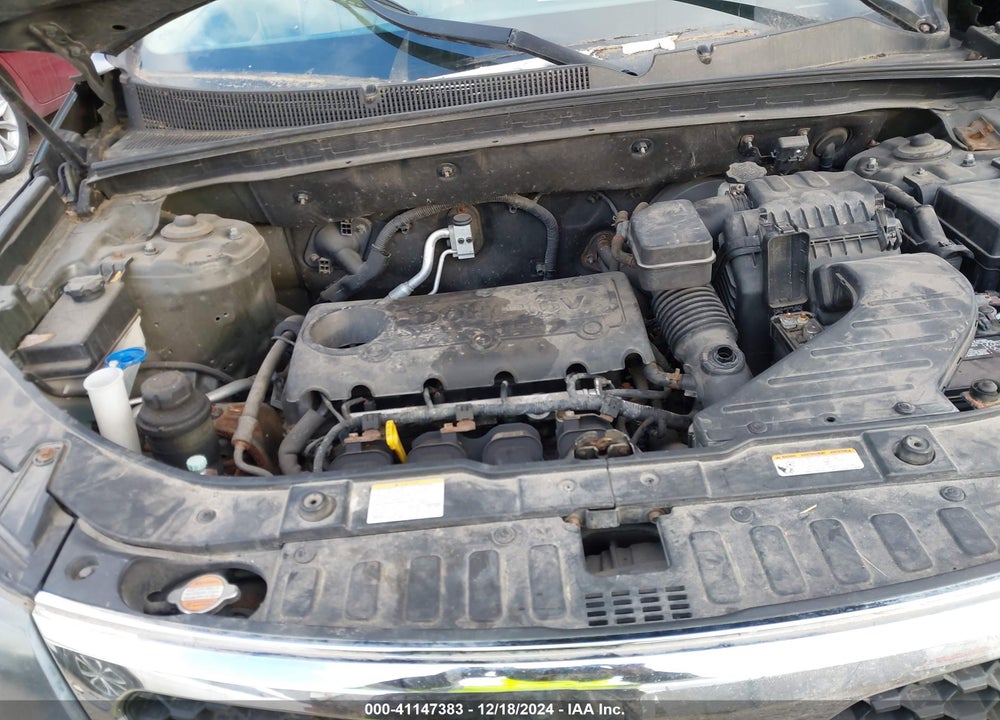 2011 KIA SORENTO EX VIN: 5XYKUCA16BG142016