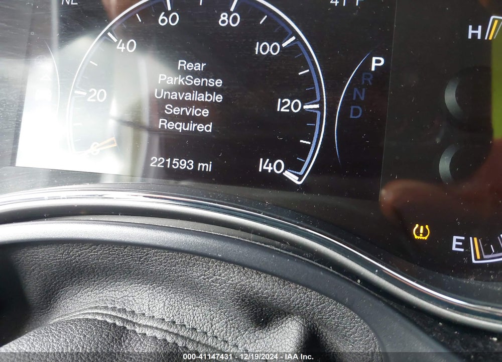 2018 JEEP GRAND CHEROKEE VIN: 1C4RJFBG8JC123546