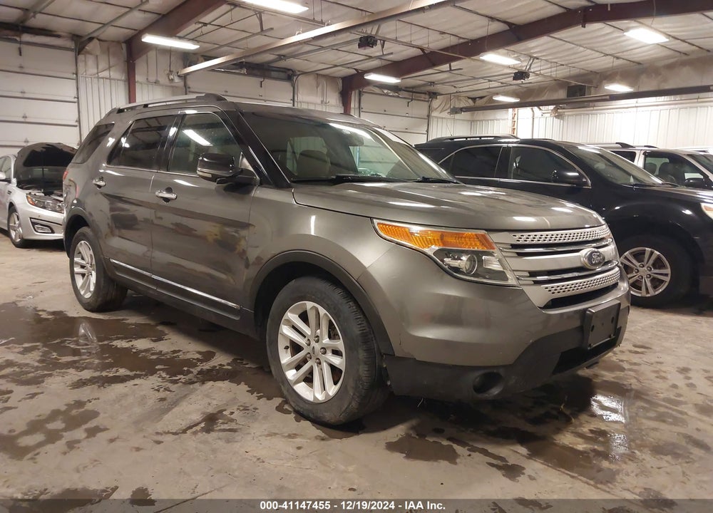 2014 FORD EXPLORER XLT VIN: 1FM5K8D89EGC50751