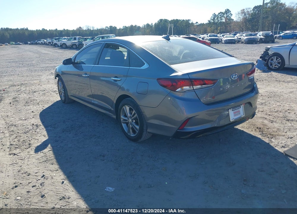2018 HYUNDAI SONATA VIN: 5NPE34AF1JH671401