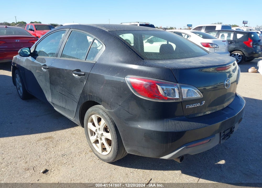2010 MAZDA 3 I TOURING VIN: JM1BL1SF1A1340647
