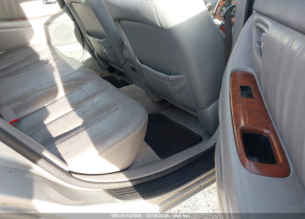 2002 TOYOTA AVALON XLS VIN: 4T1BF28B82U206148