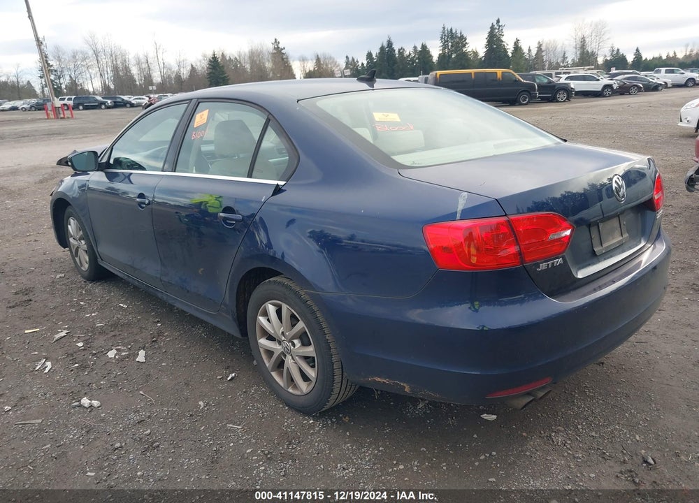 2013 VOLKSWAGEN JETTA 2.5L SE VIN: 3VWDP7AJ3DM361834